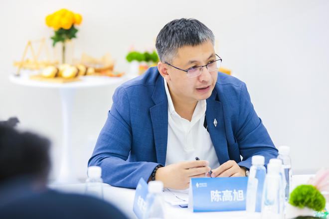2024廣州車展睿藍(lán)汽車：活出特色用可充可換可升級應(yīng)對“卷”(圖3)
